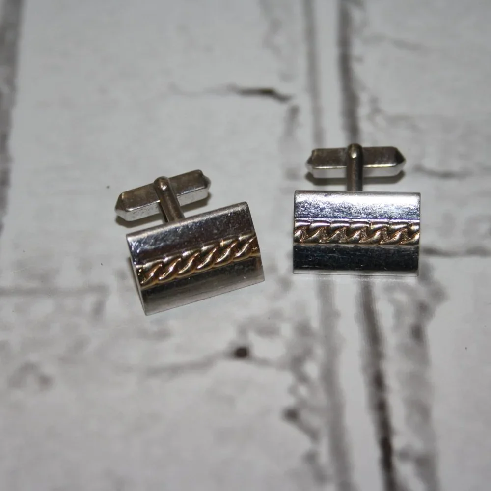 ⚪💛 Vintage Silver + Gold Cuff Links · .75